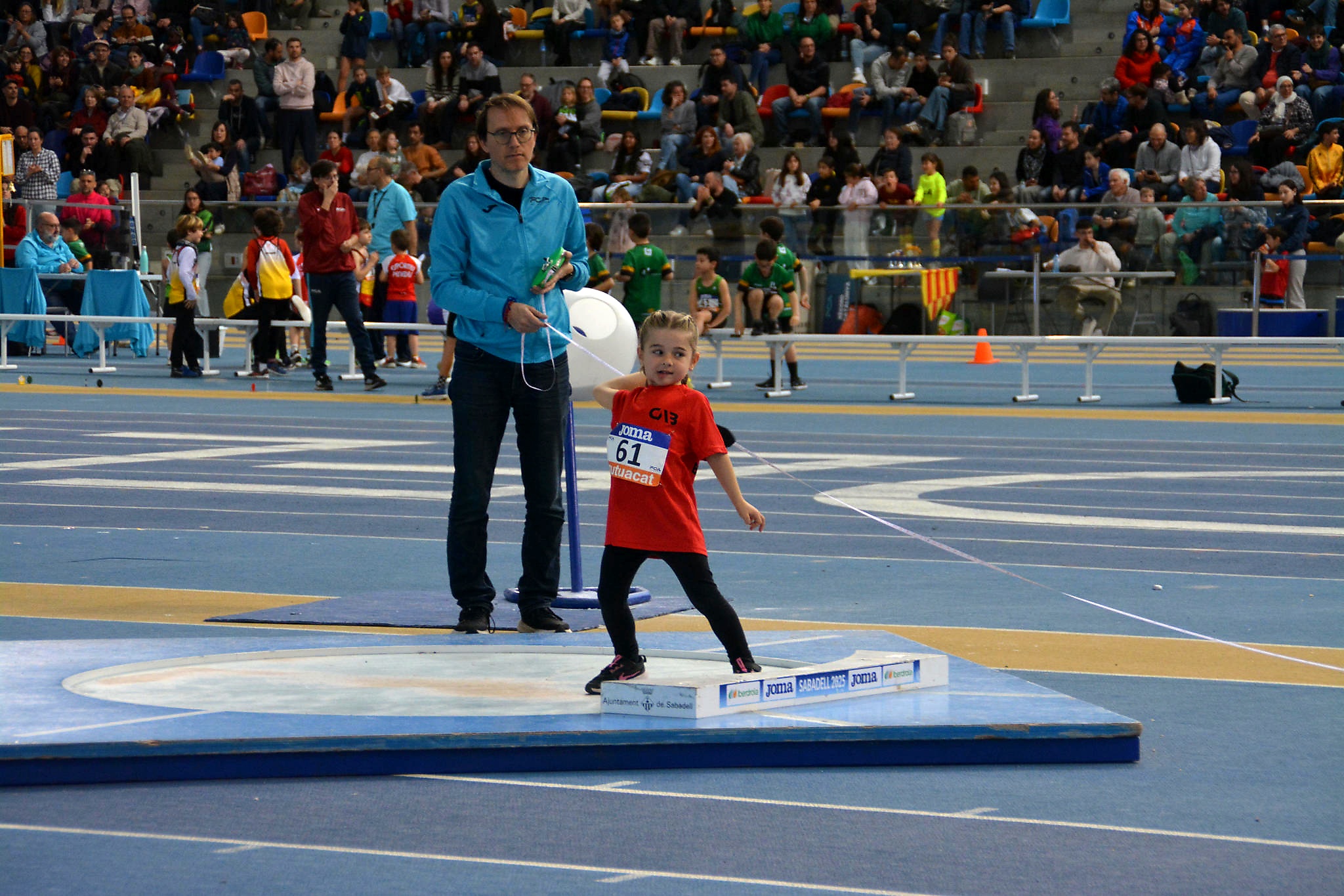 Club Atletisme Badalona - Escola